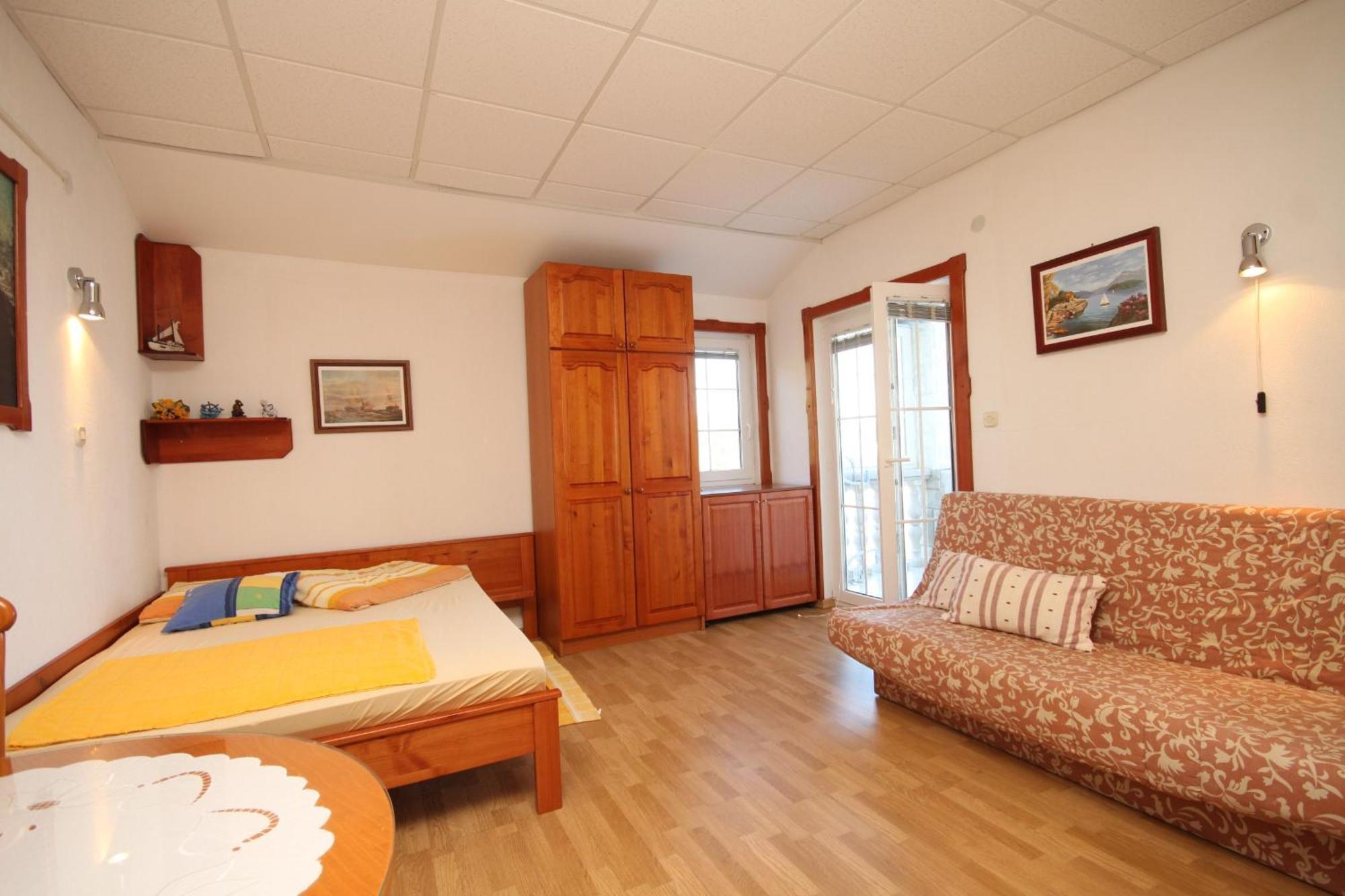 Apartments With A Parking Space Preko, Ugljan - 8224 Номер фото